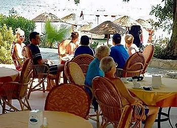 Golmar מלון 3*