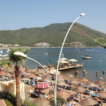 Golmar Ξενοδοχείο İcmeler