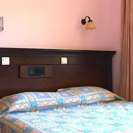 Golmar 3* Ичмелер