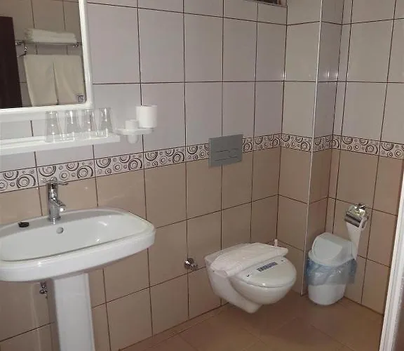 Golmar 3* מרמריס